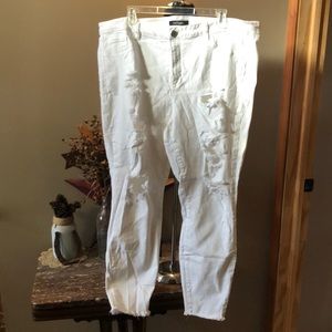 Refuge+ White Stretch Denim Distressed 20 White Excellent!!!